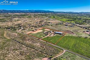 831 S Broadway Street