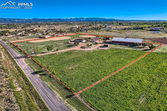 831 S Broadway Street