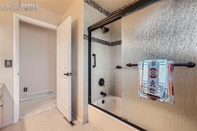 831 S Broadway Street