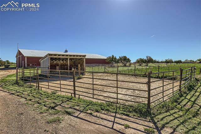 831 S Broadway Street