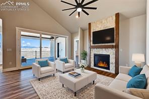 18605 Prairie Coach View