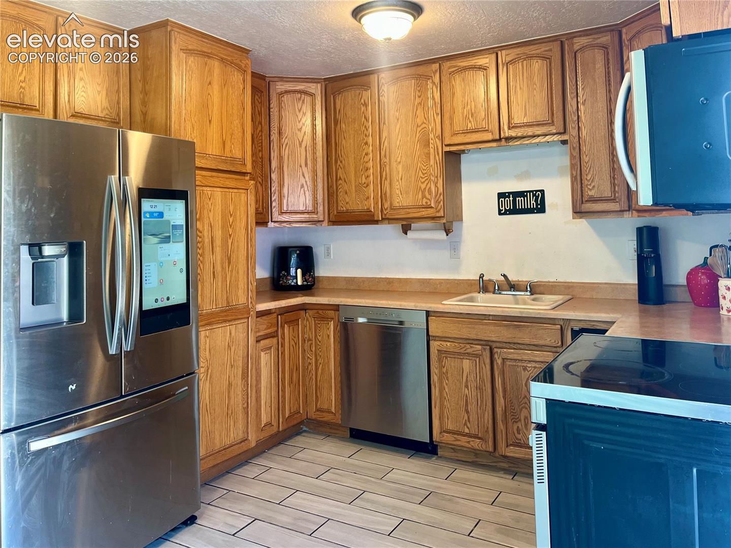 2590 Faulkner Drive