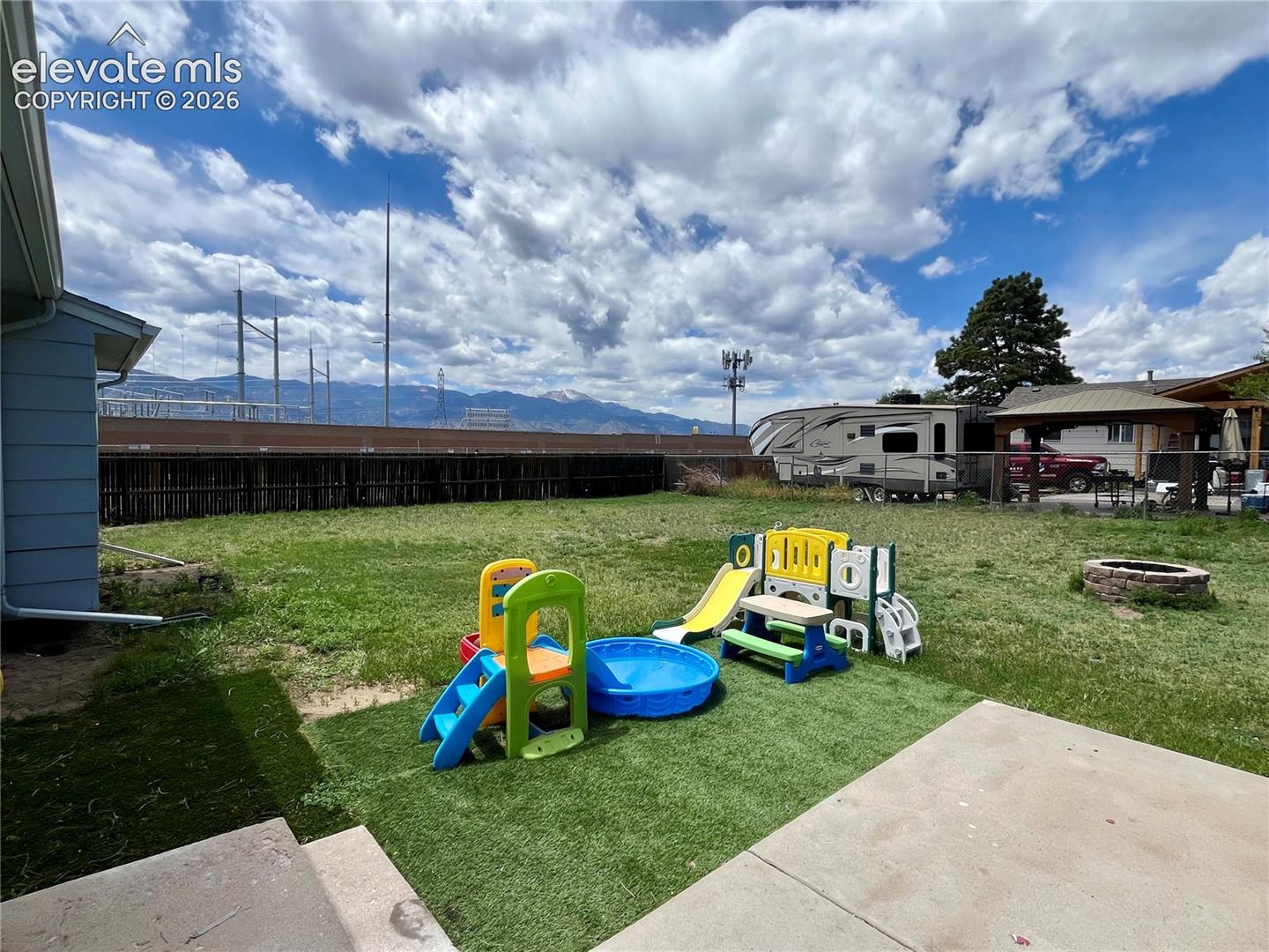 2590 Faulkner Drive