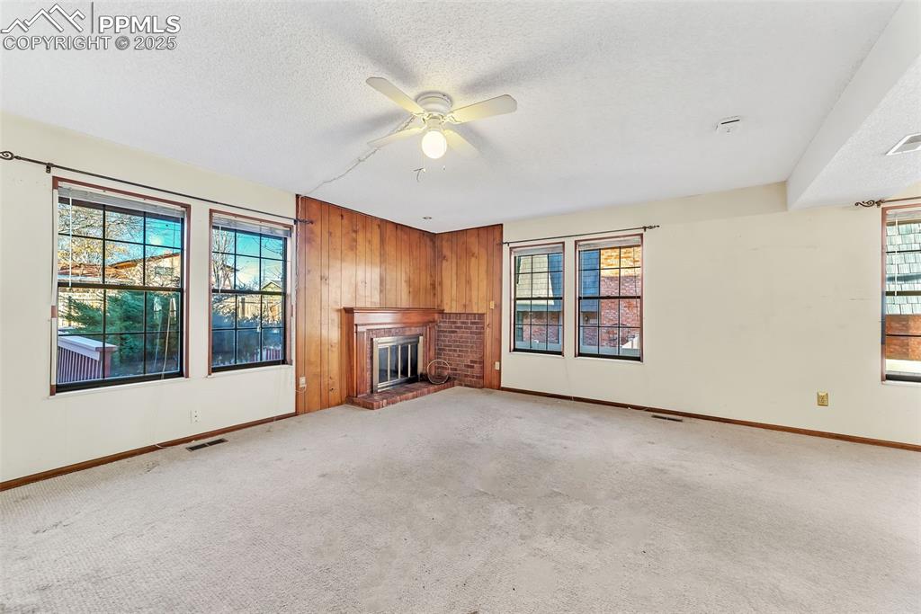 2071 Sussex Lane
