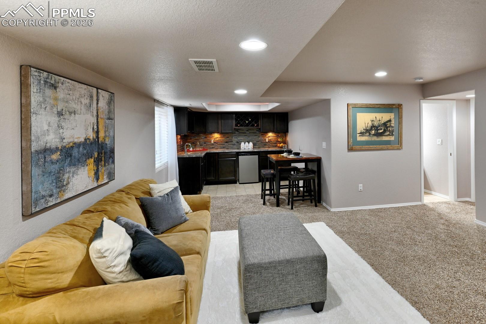 254 S Raven Mine Drive