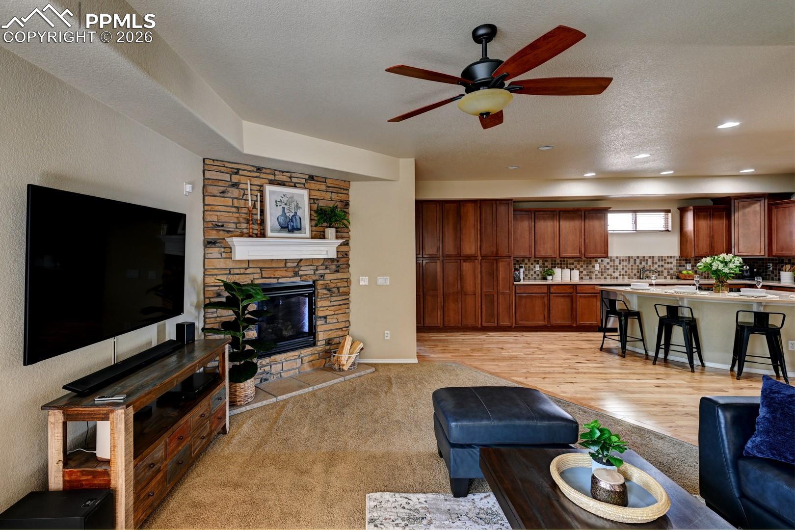 254 S Raven Mine Drive