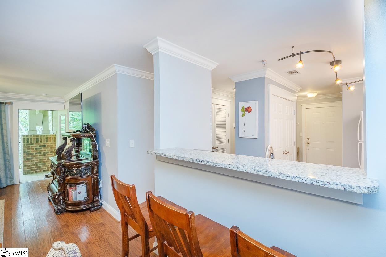 833 Old Greenville Highway # 1037 Unit: #1037