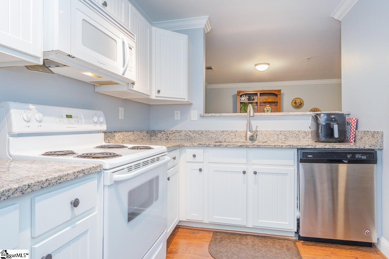 833 Old Greenville Highway # 1037 Unit: #1037