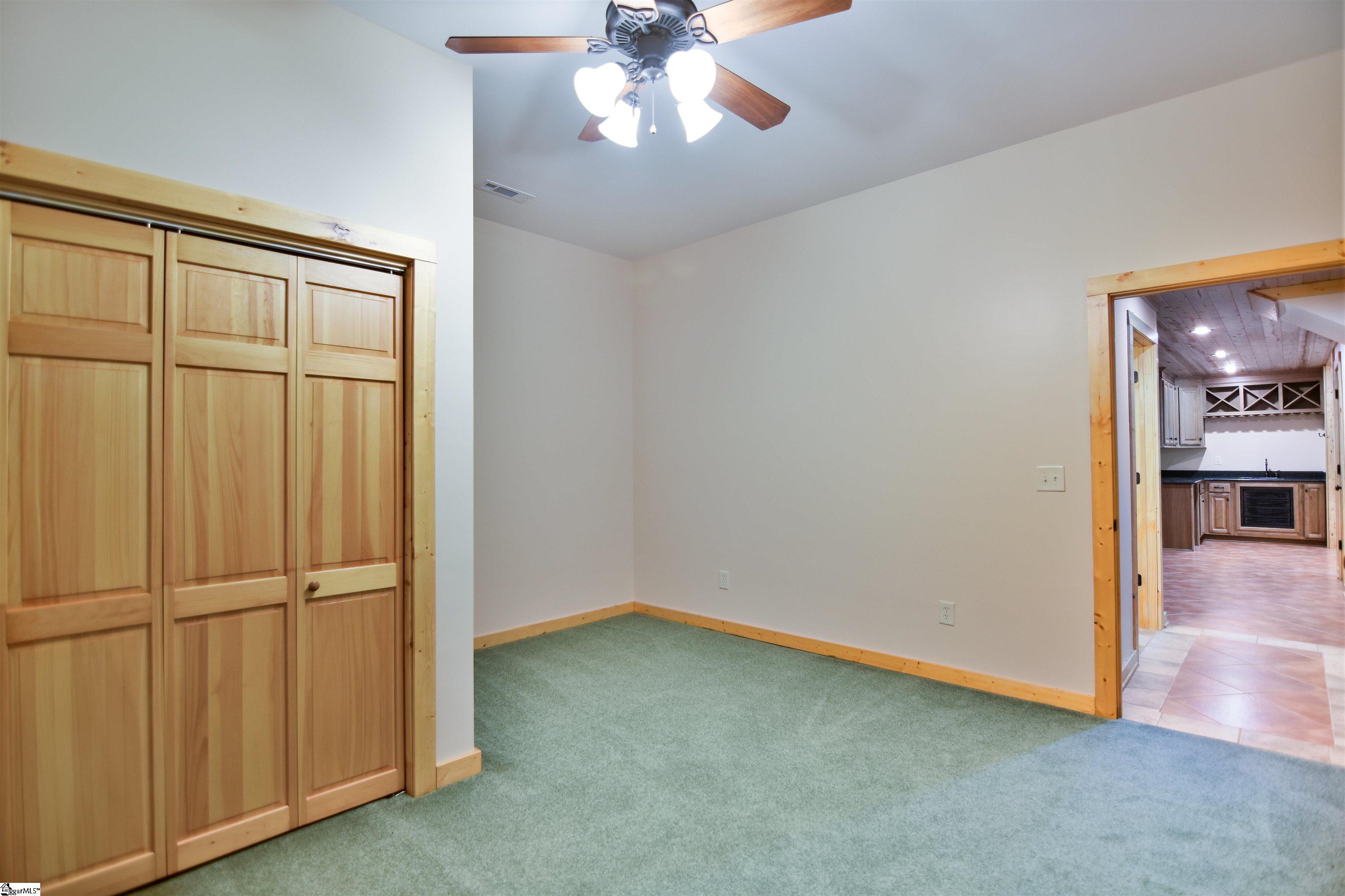 240 Mountain View Pointe Drive