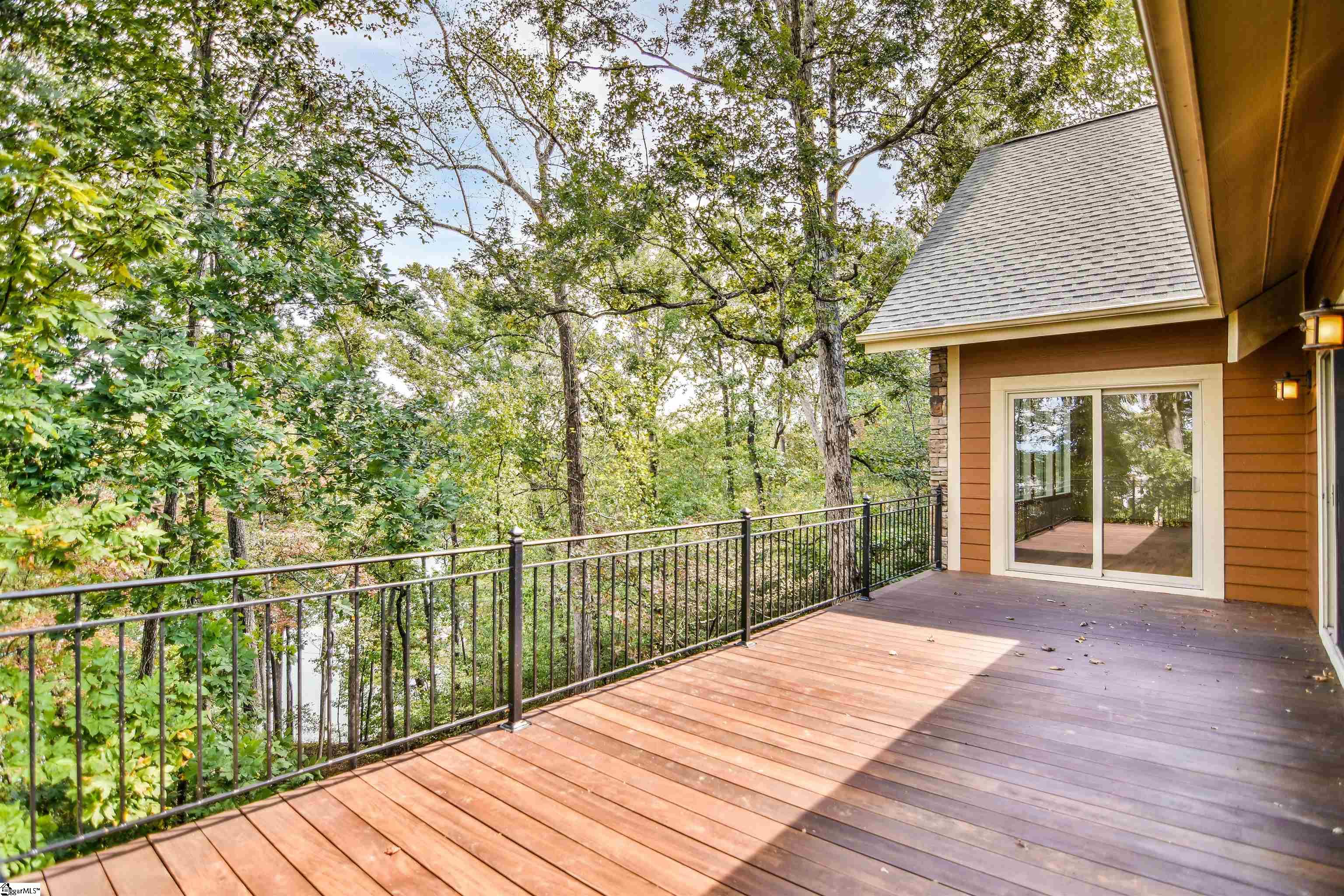 240 Mountain View Pointe Drive