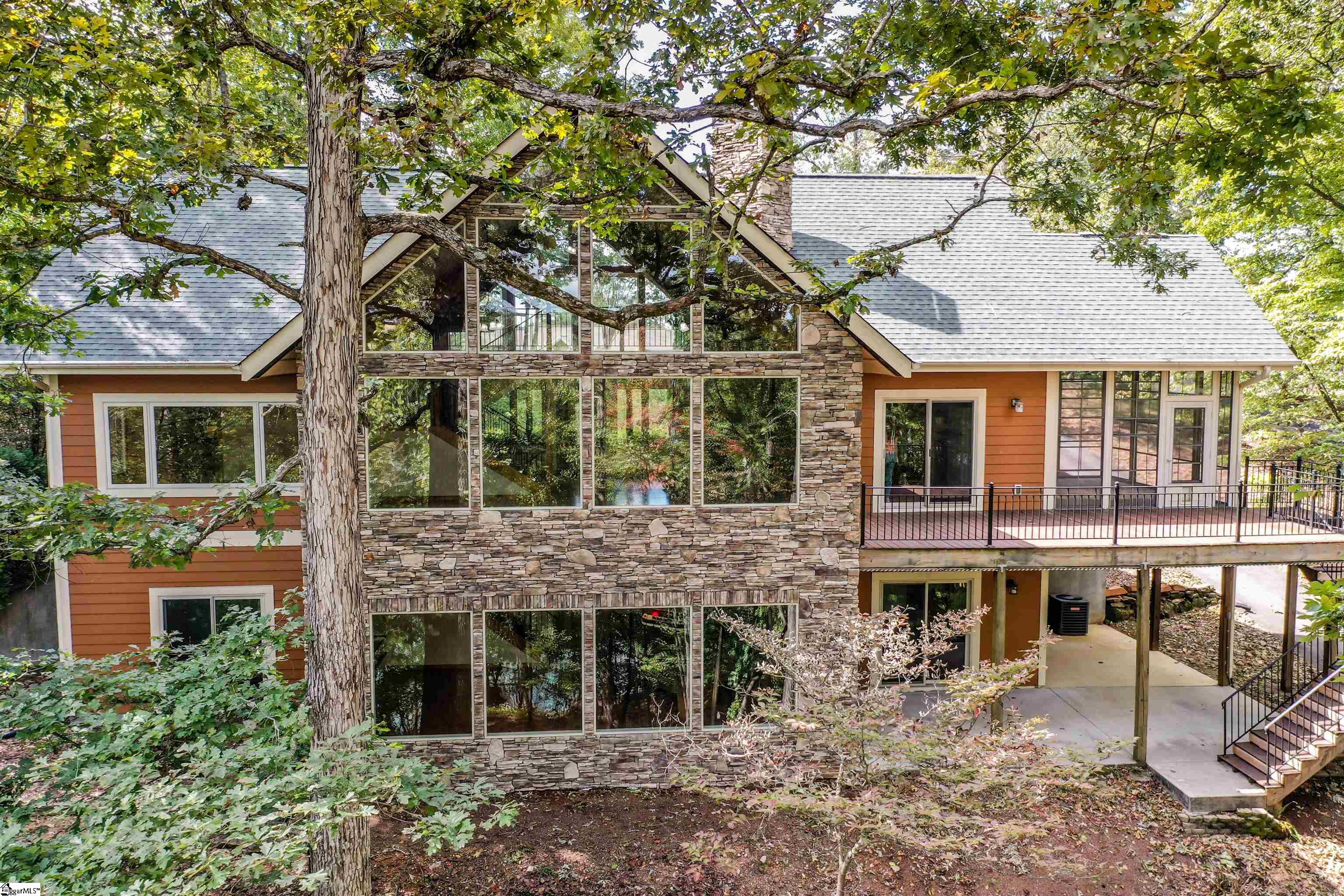 240 Mountain View Pointe Drive