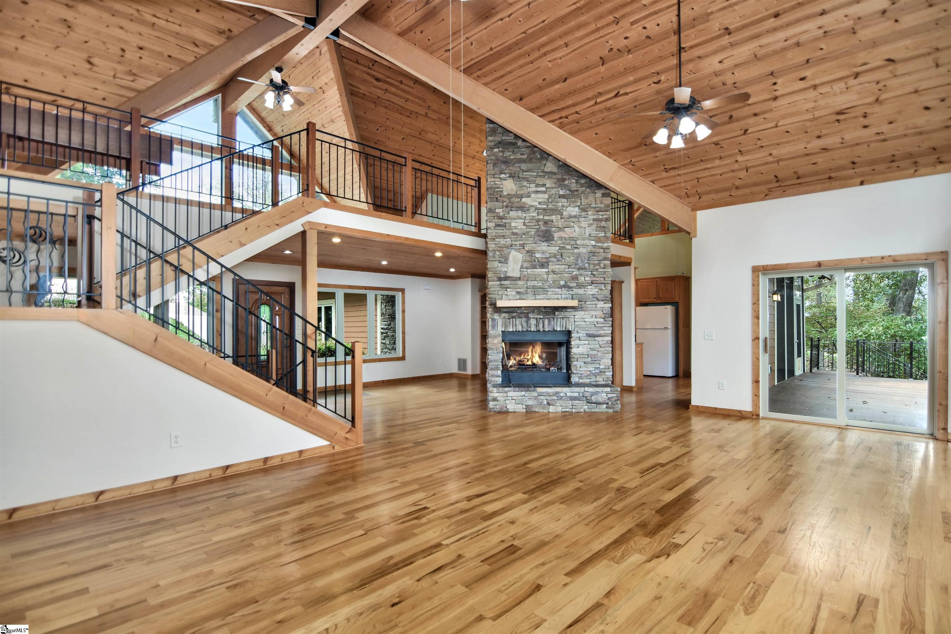 240 Mountain View Pointe Drive