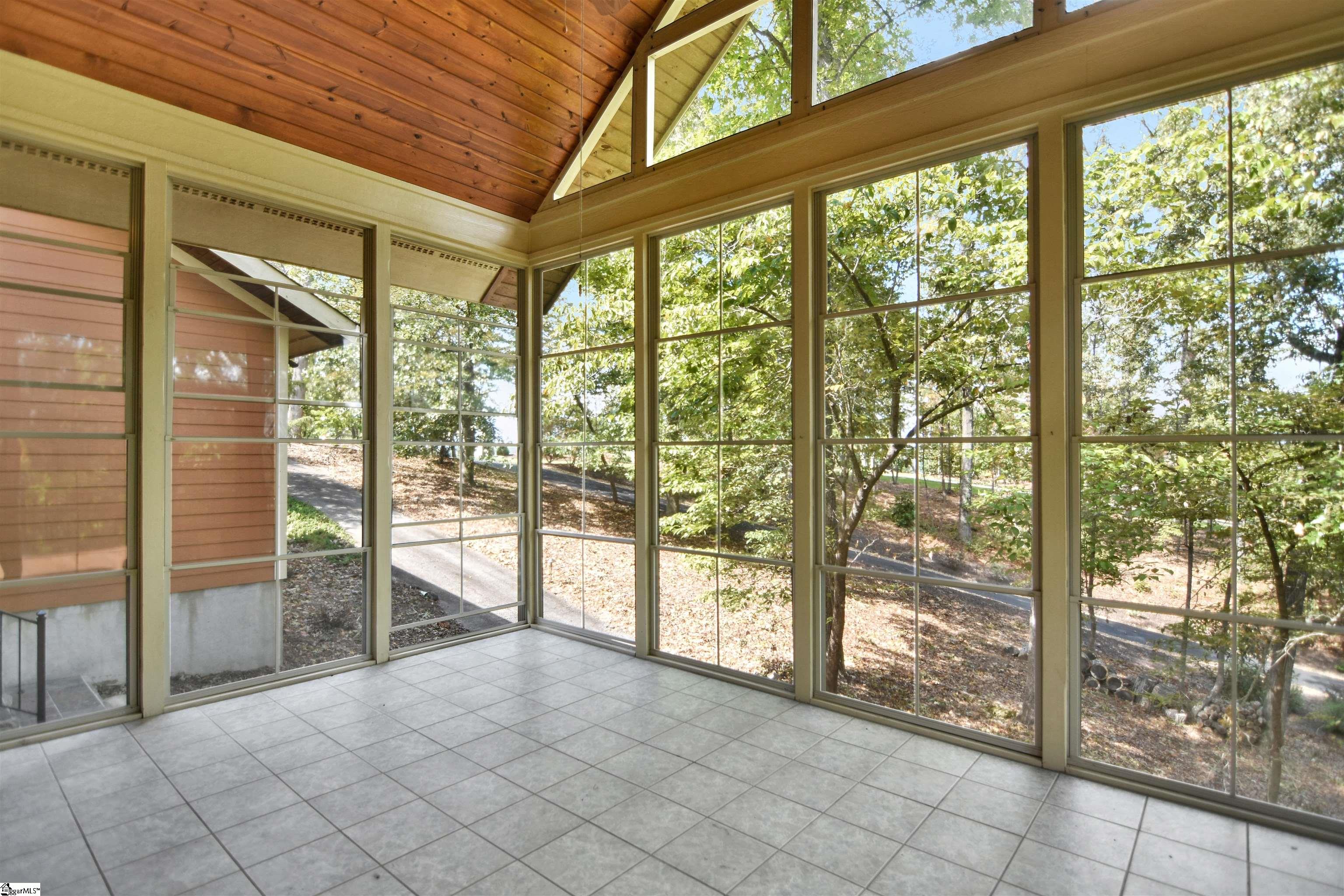 240 Mountain View Pointe Drive