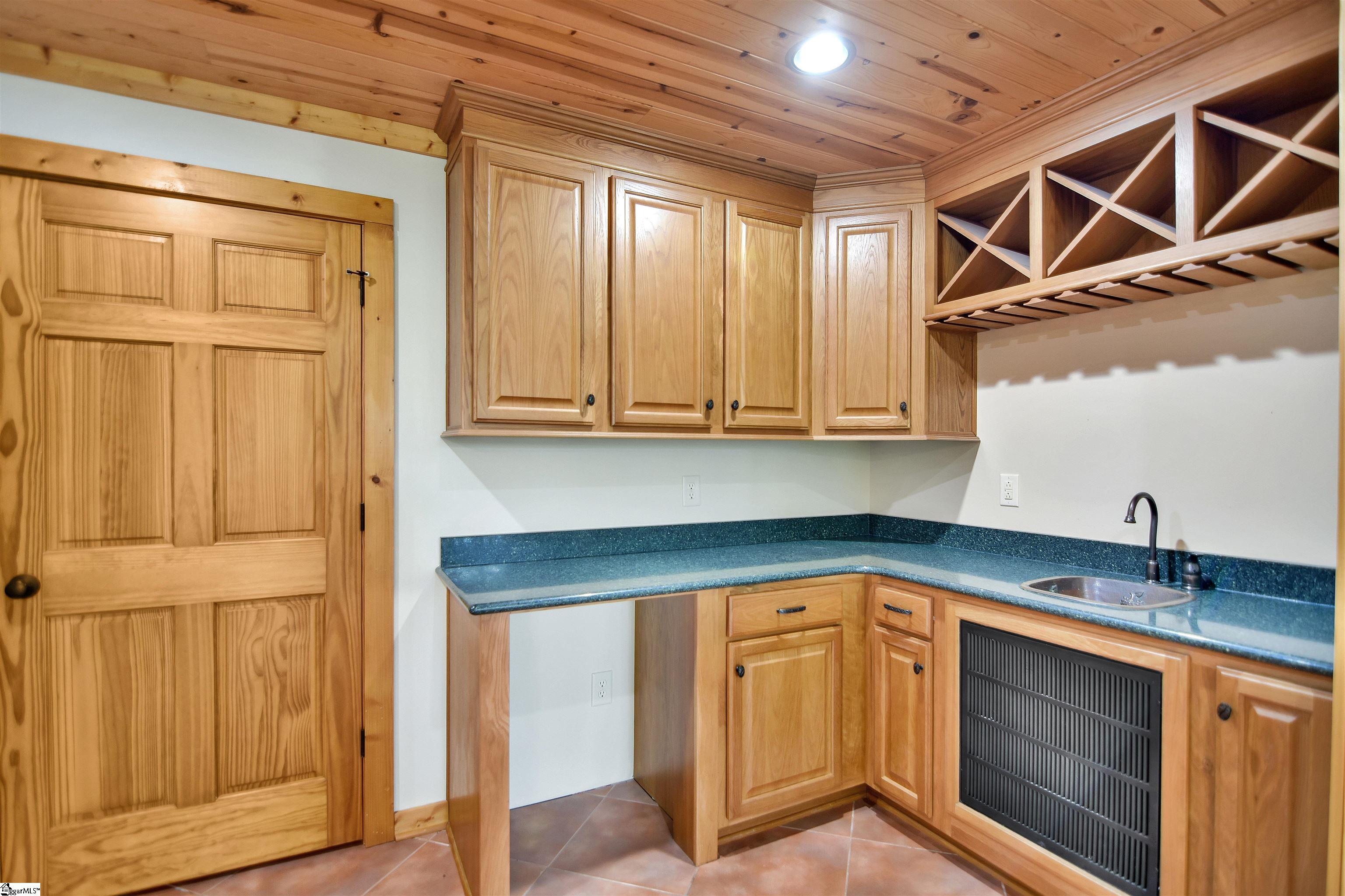 240 Mountain View Pointe Drive