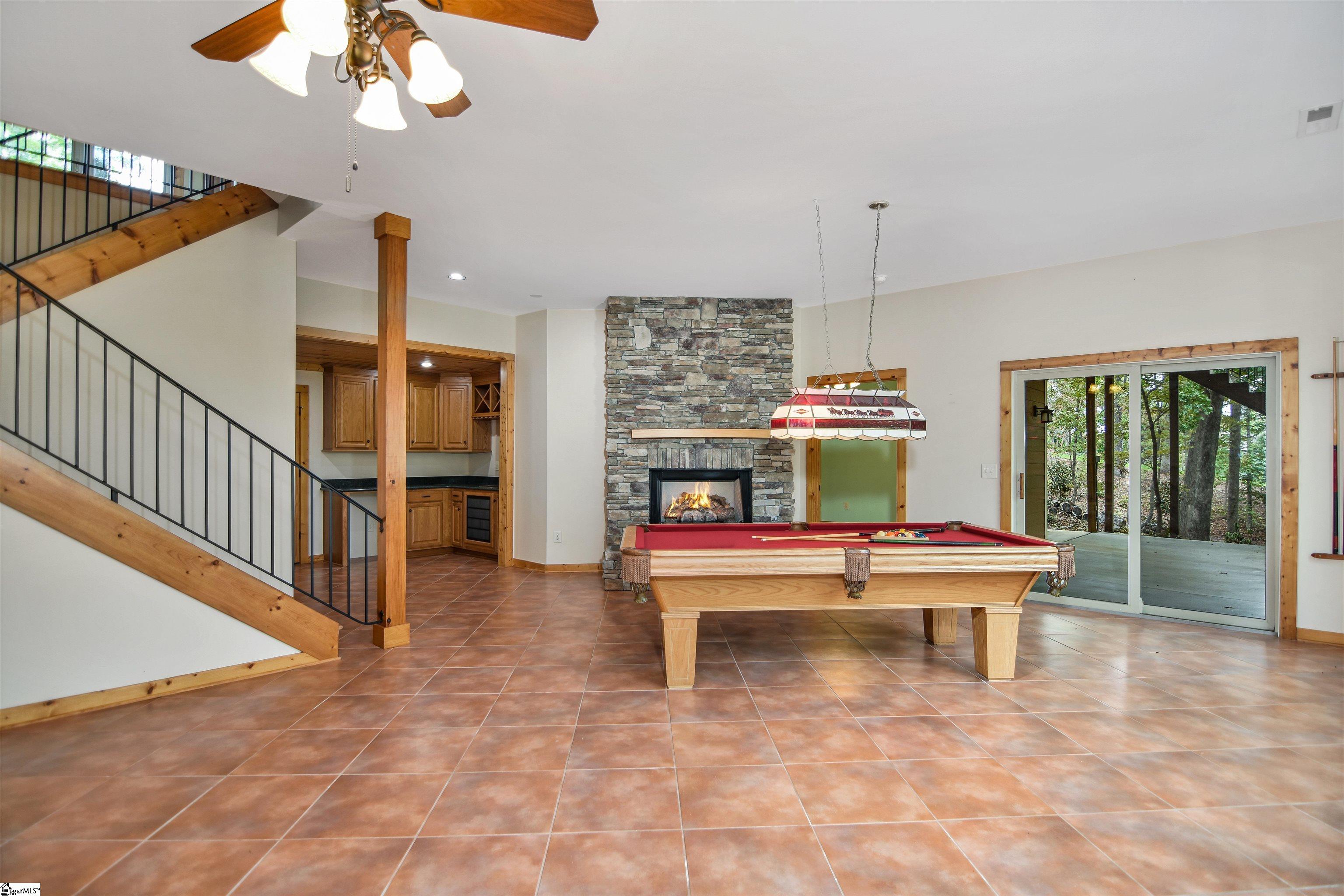 240 Mountain View Pointe Drive