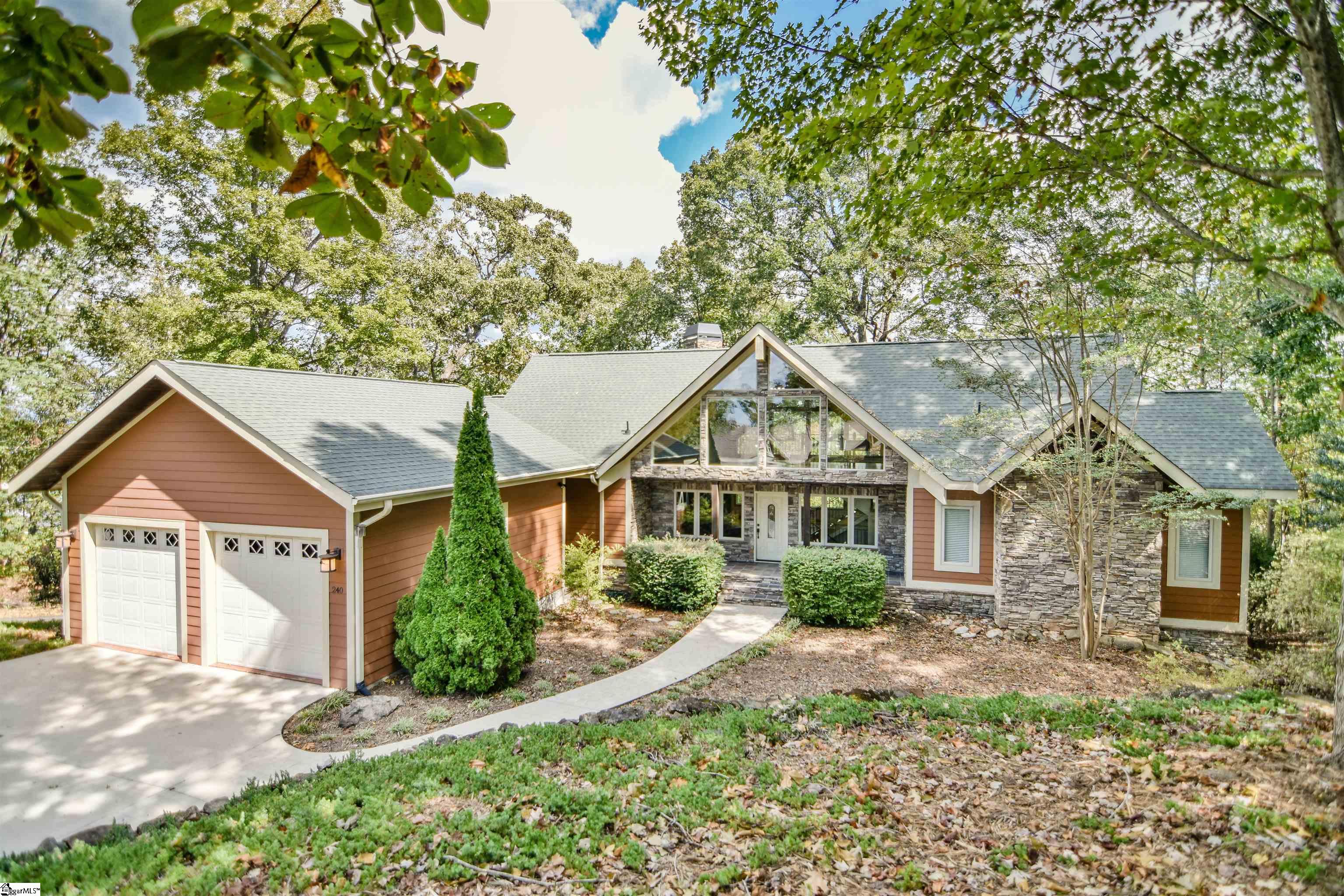 240 Mountain View Pointe Drive