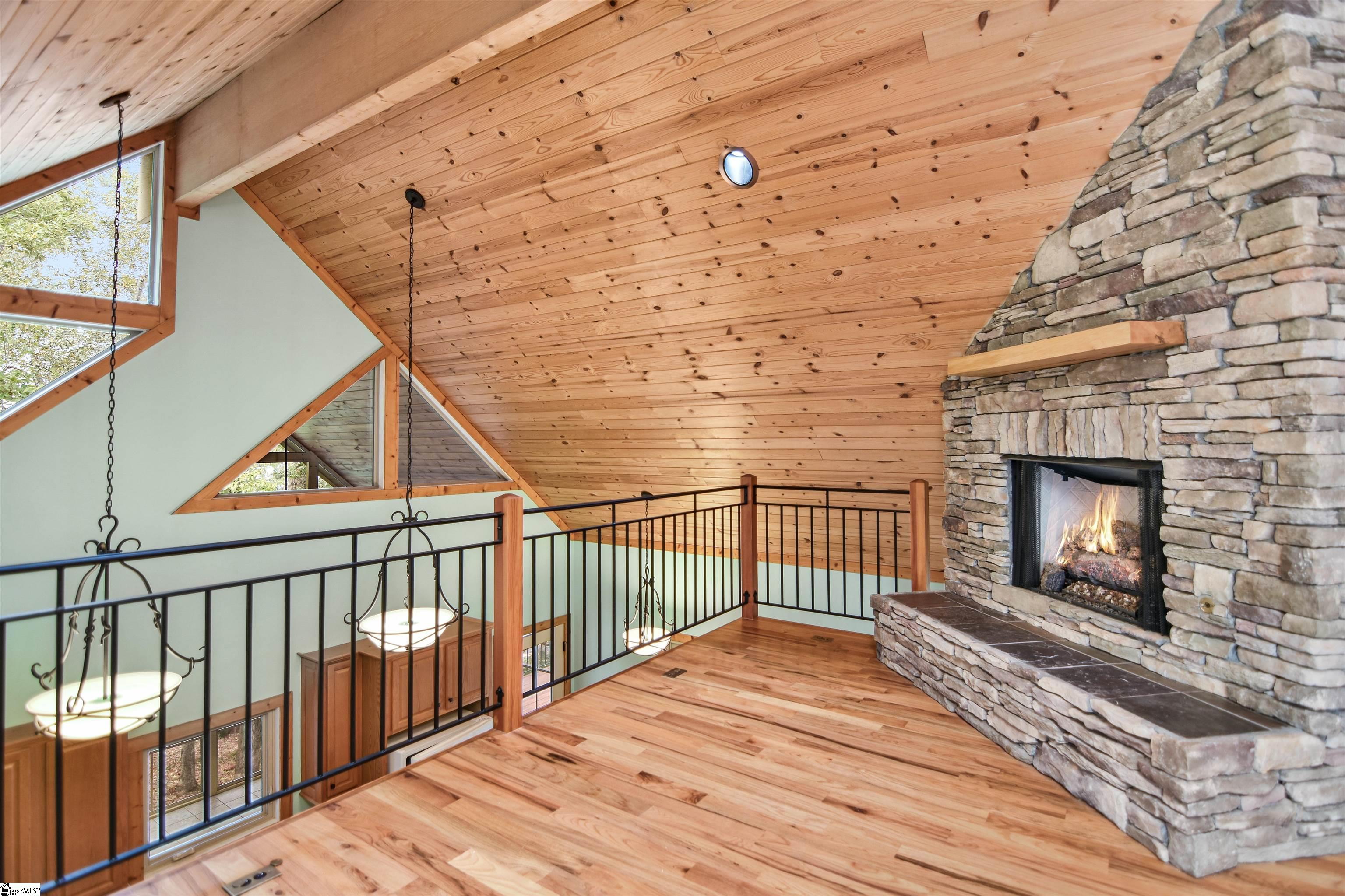 240 Mountain View Pointe Drive