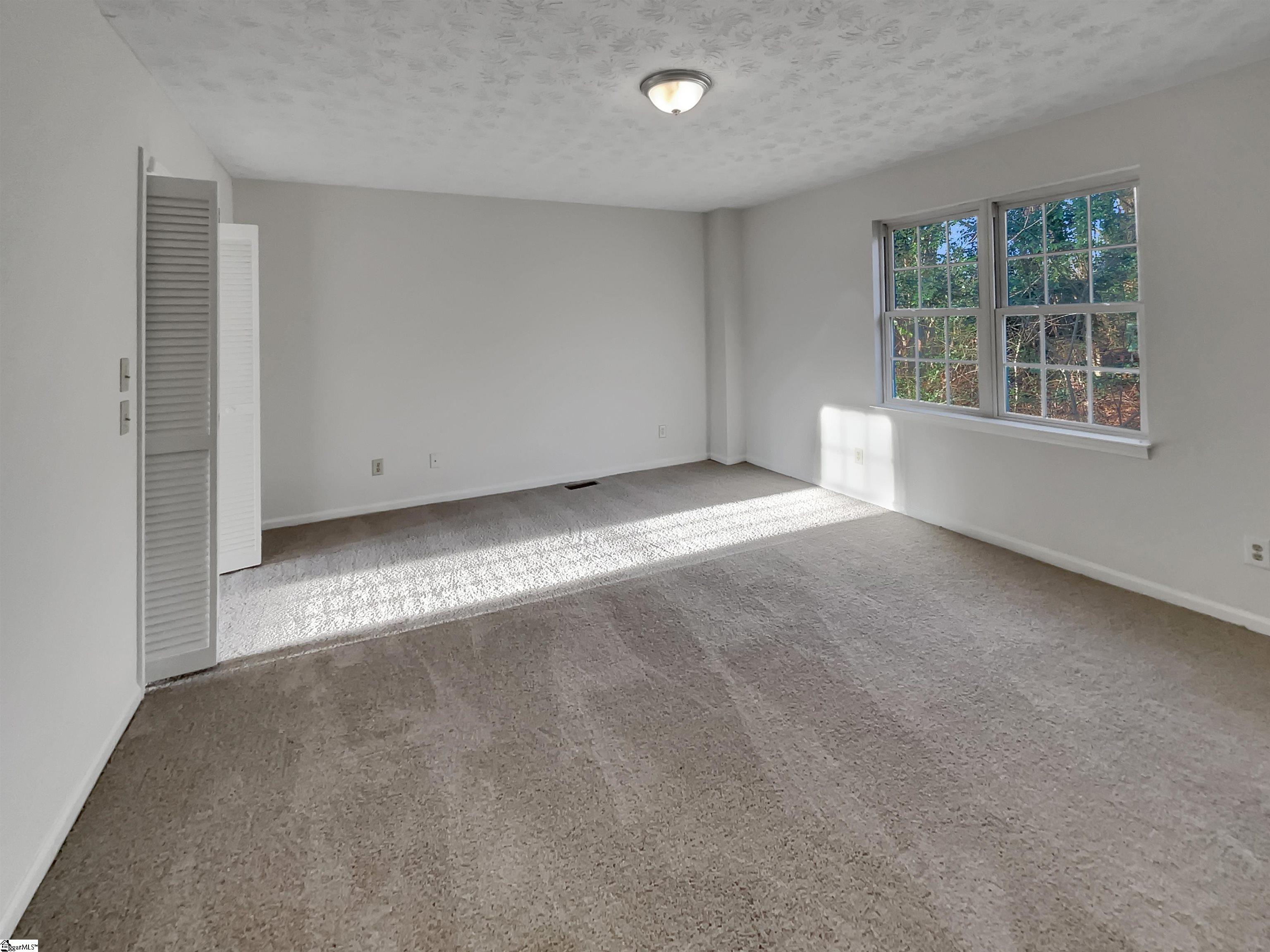8 Chelseabrook Court