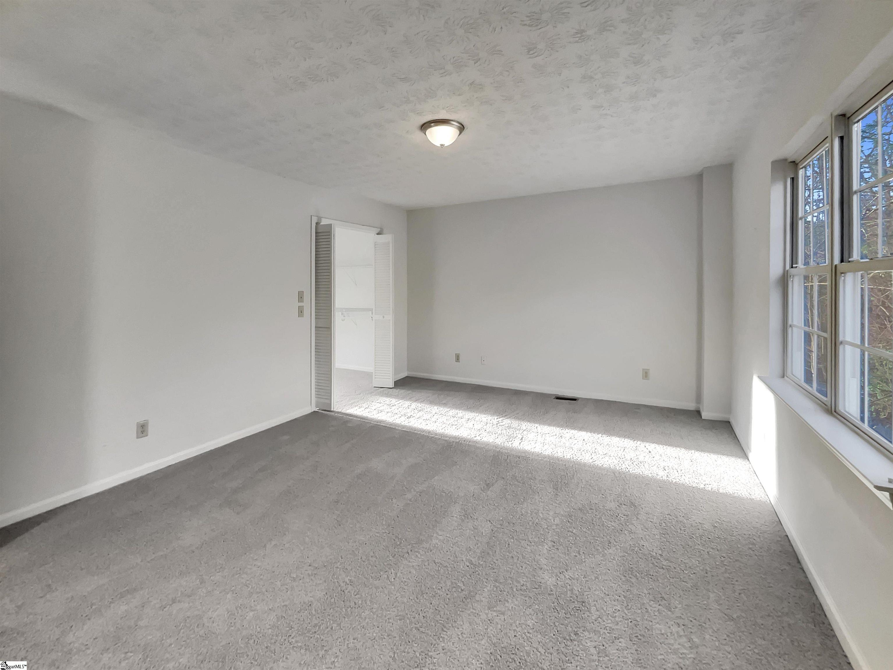 8 Chelseabrook Court