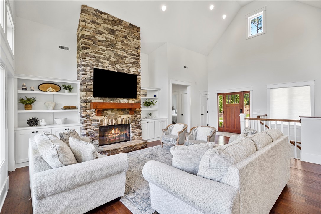 506 Peninsula Road