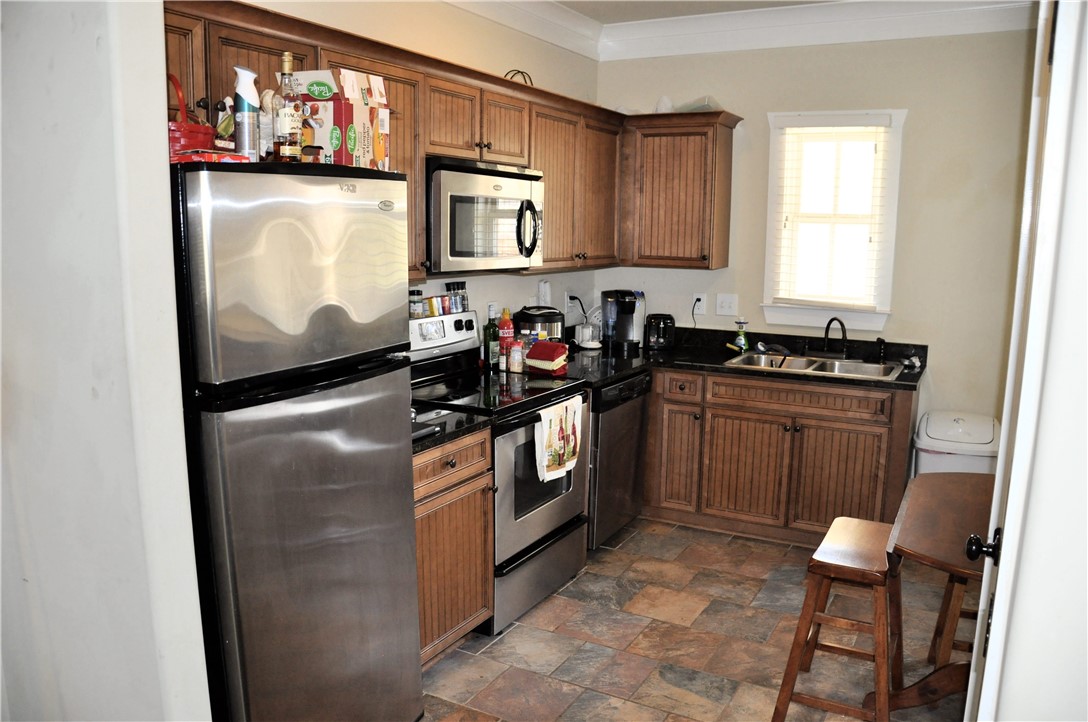 101 West Lane 1005