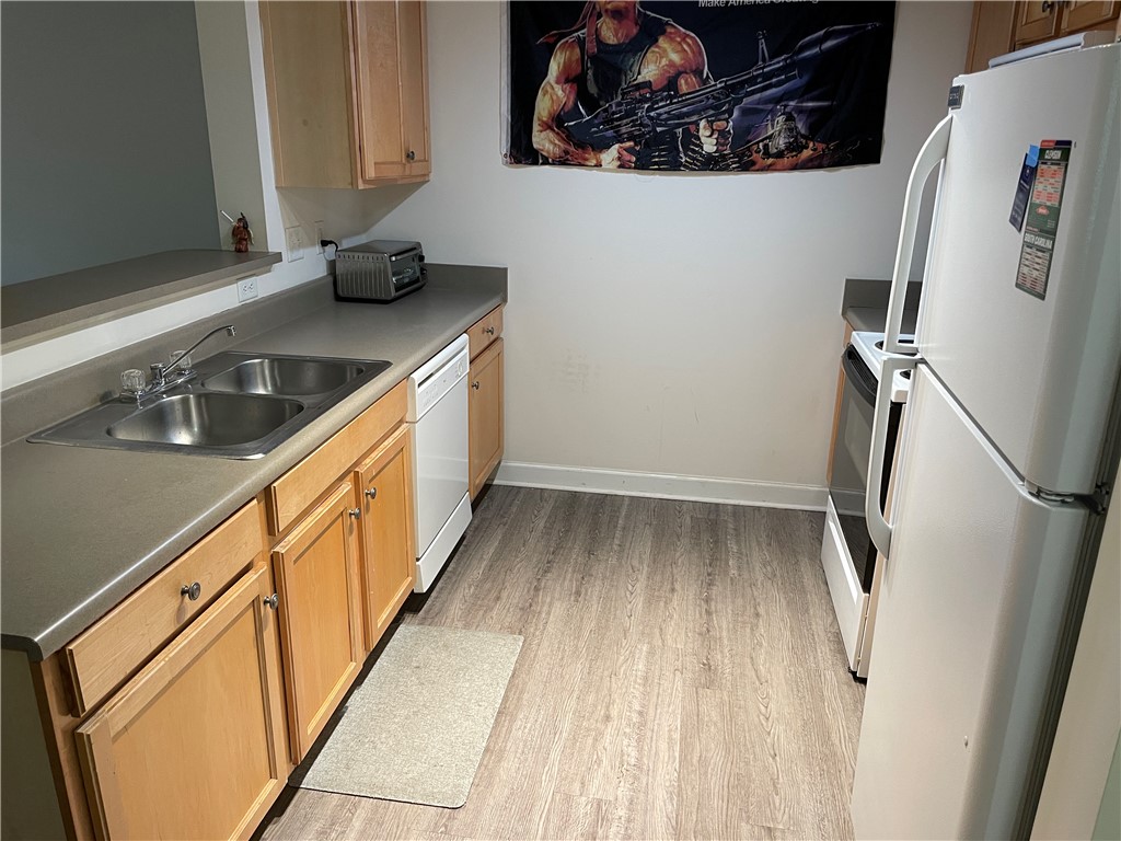 322 Harts Cove Way