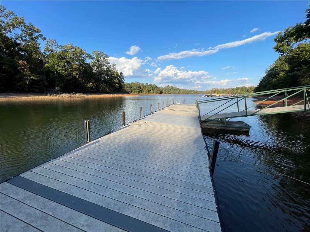 322 Harts Cove Way