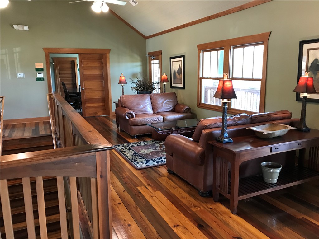 322 Harts Cove Way