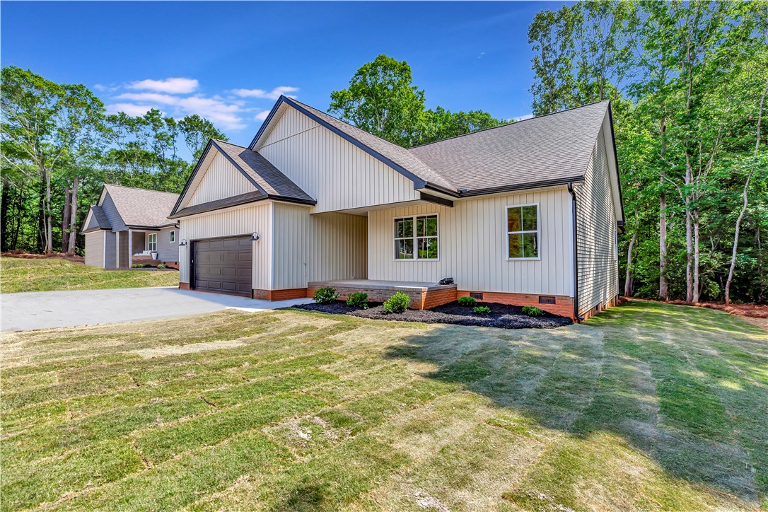 547 Lebanon Road