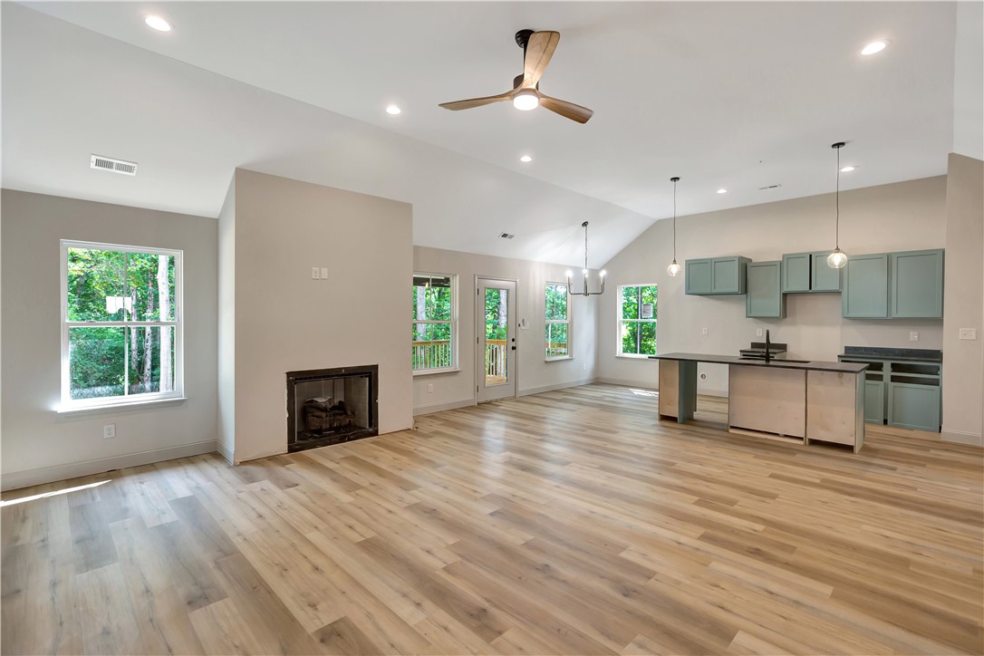 547 Lebanon Road