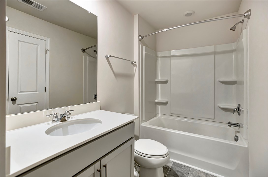 606 Oakmont Valley Trail