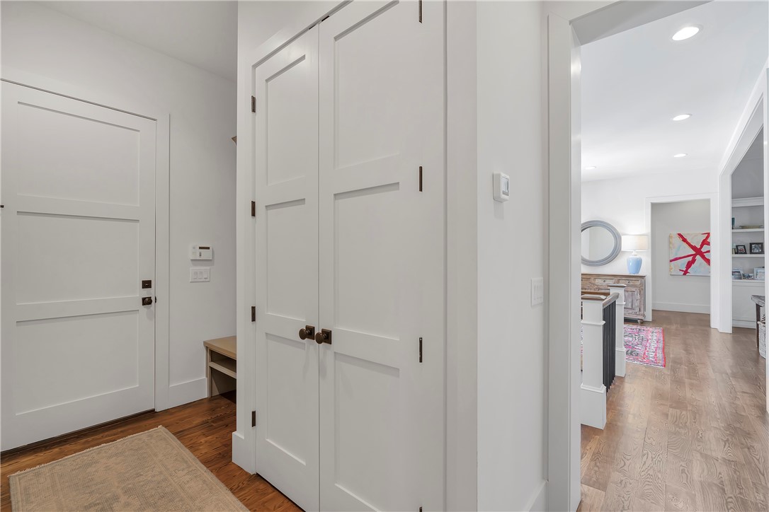 366 Peninsula Ridge