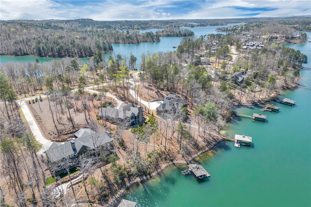 366 Peninsula Ridge
