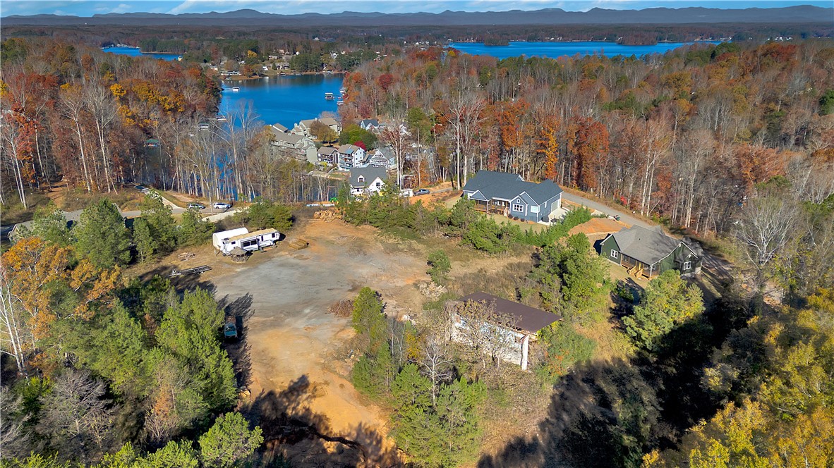402 Kensington Circle