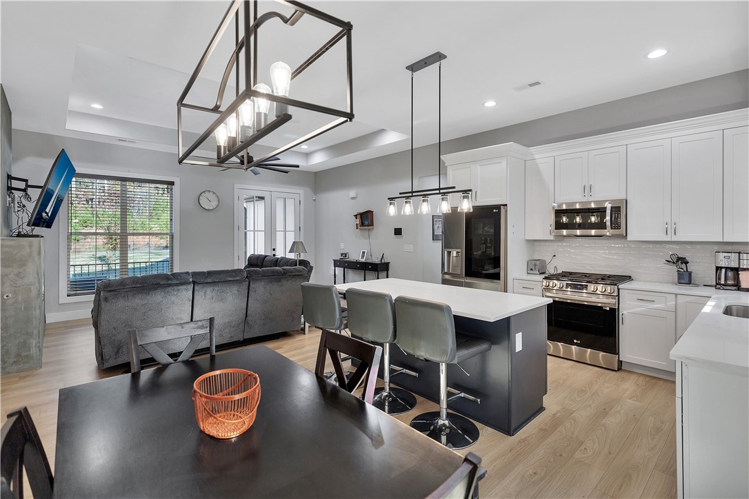 402 Kensington Circle