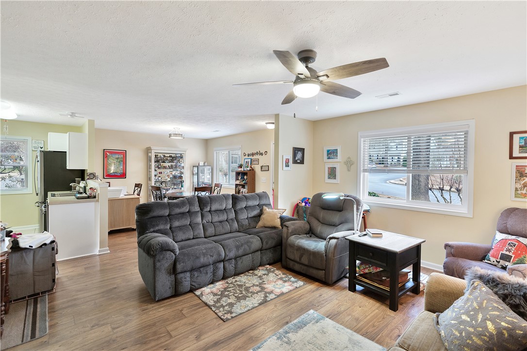 117 Perkins Place