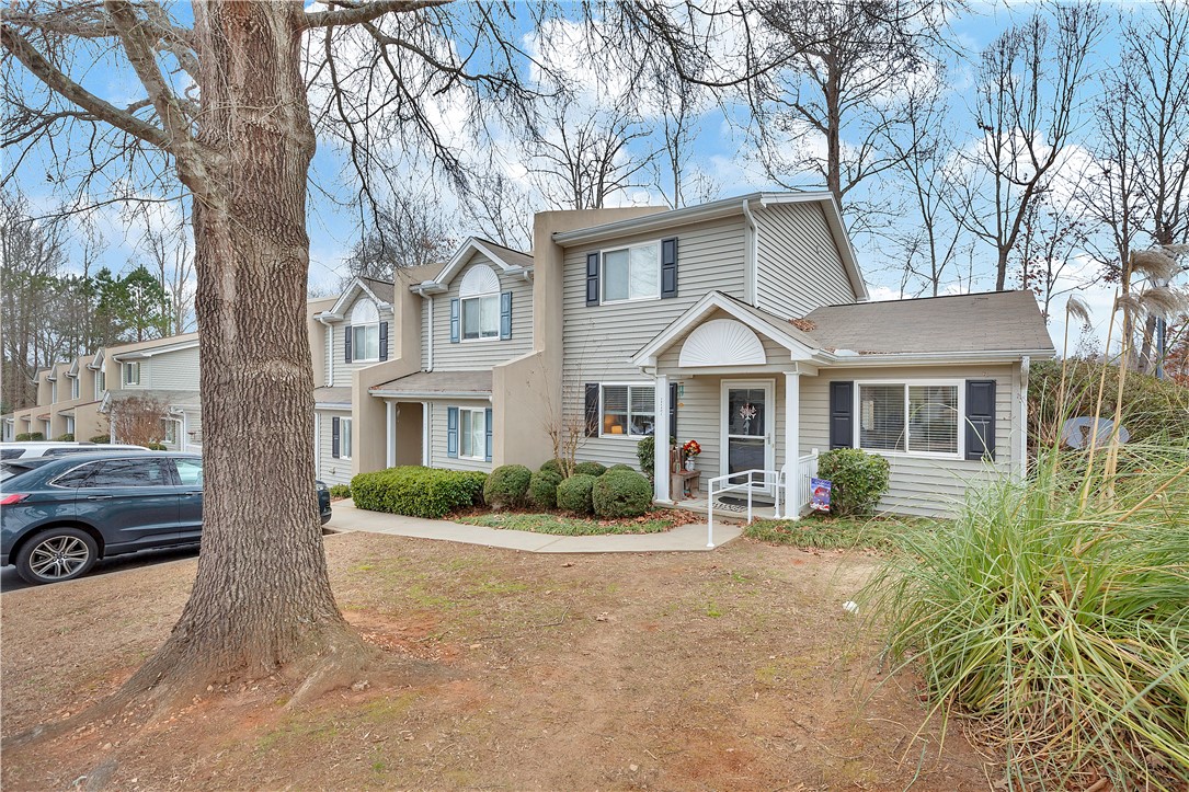 117 Perkins Place