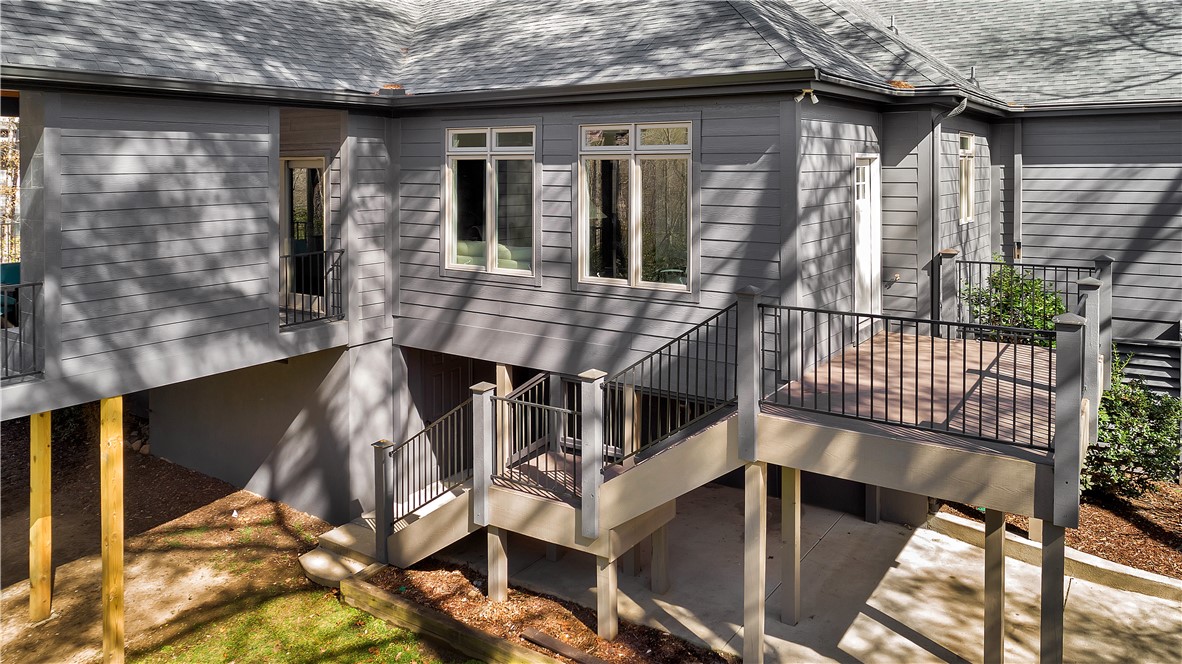 14 Laurel Cove Lane