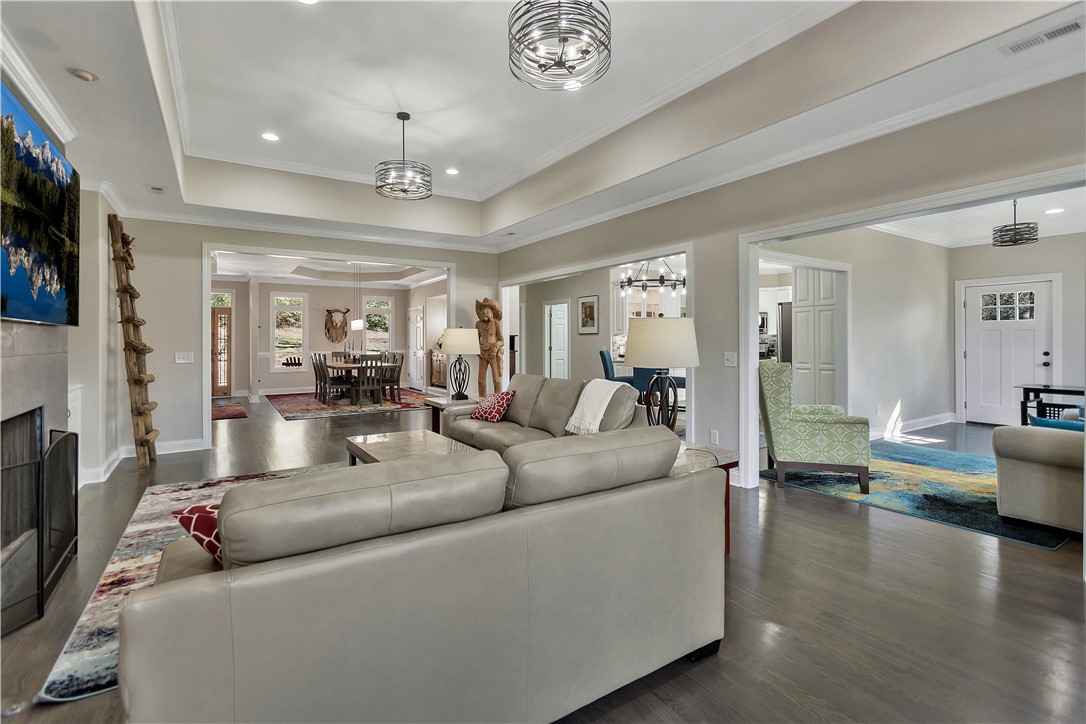 14 Laurel Cove Lane