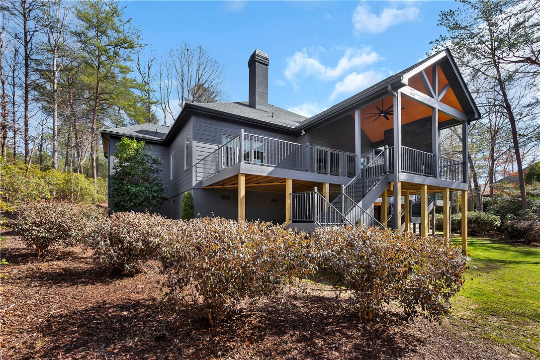 14 Laurel Cove Lane