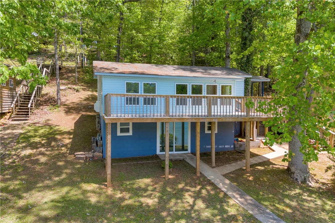 621 Crossland Creek Court