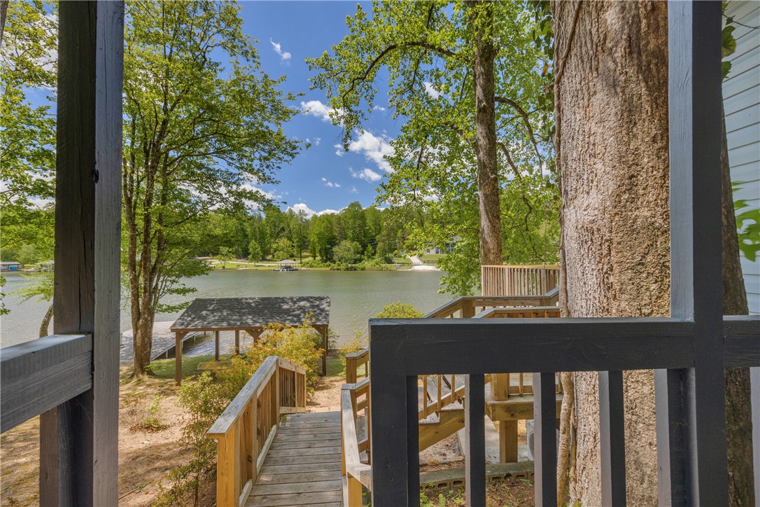 621 Crossland Creek Court
