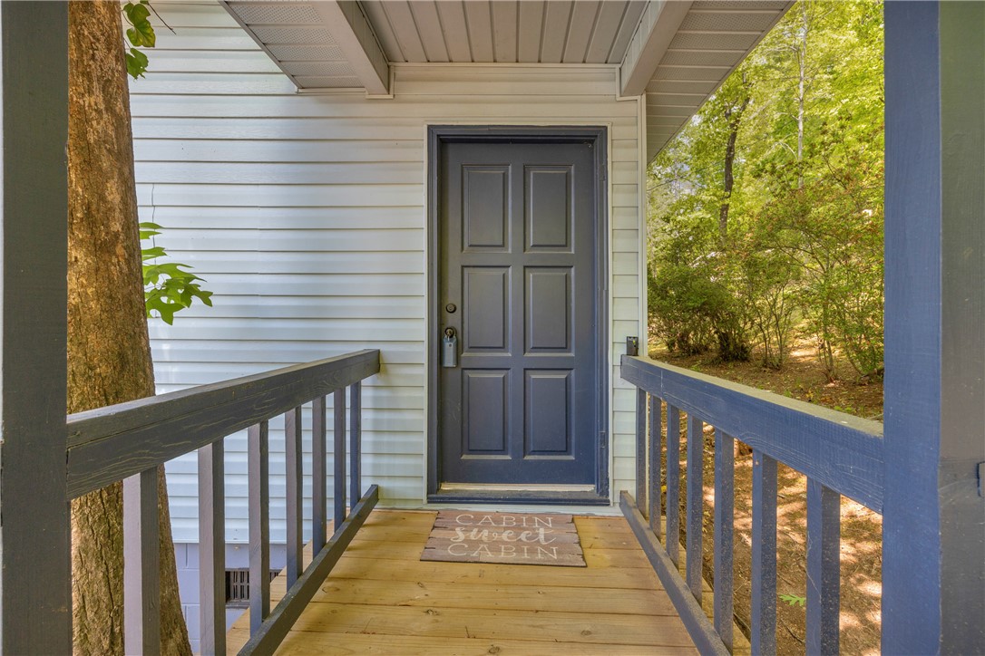 621 Crossland Creek Court
