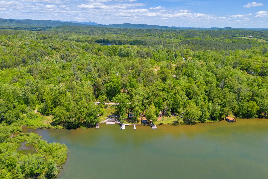621 Crossland Creek Court