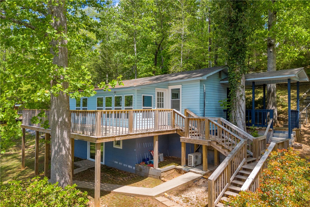 621 Crossland Creek Court