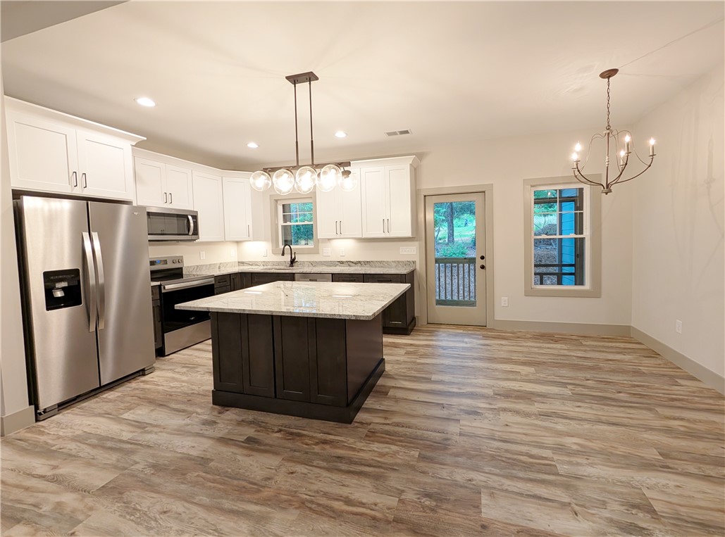 40 Pine Garden Way Drive