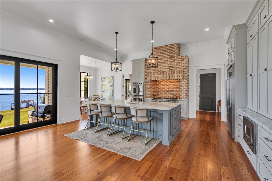 100 Keowee Club Road