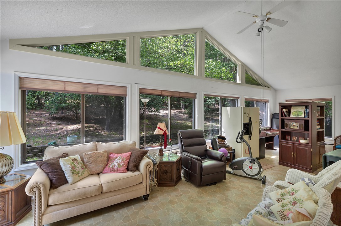 37 Par Harbor Way