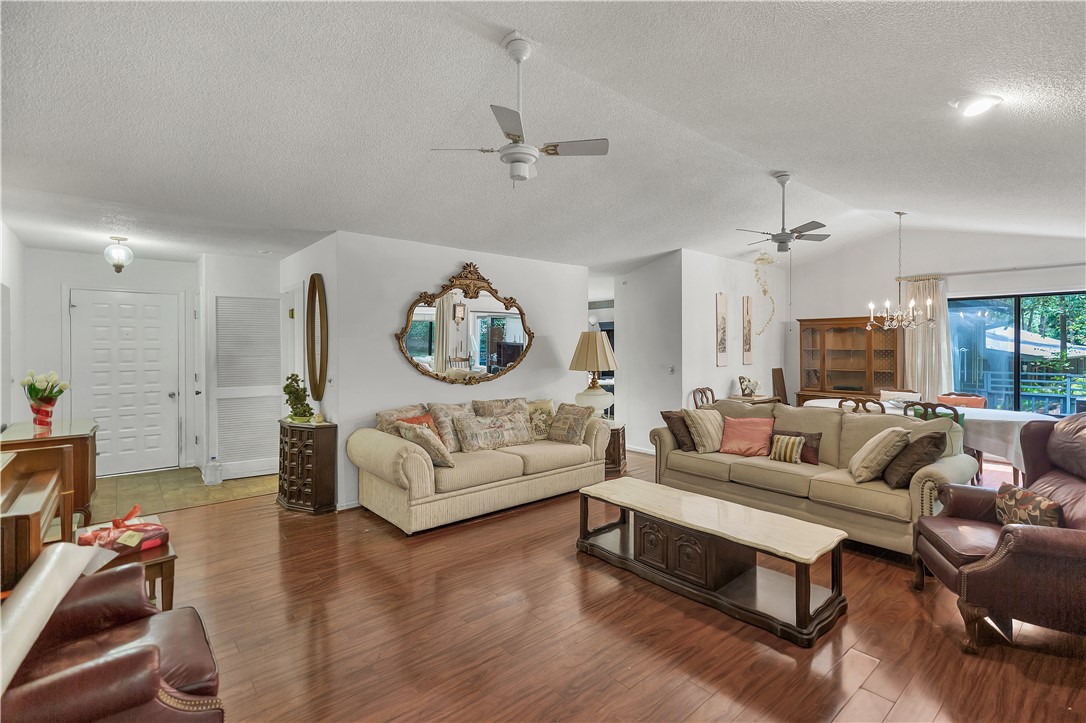 37 Par Harbor Way