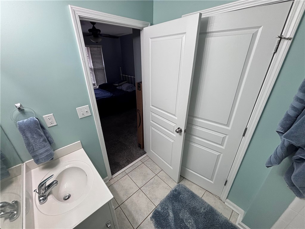 833 Old Greenville Highway 1037